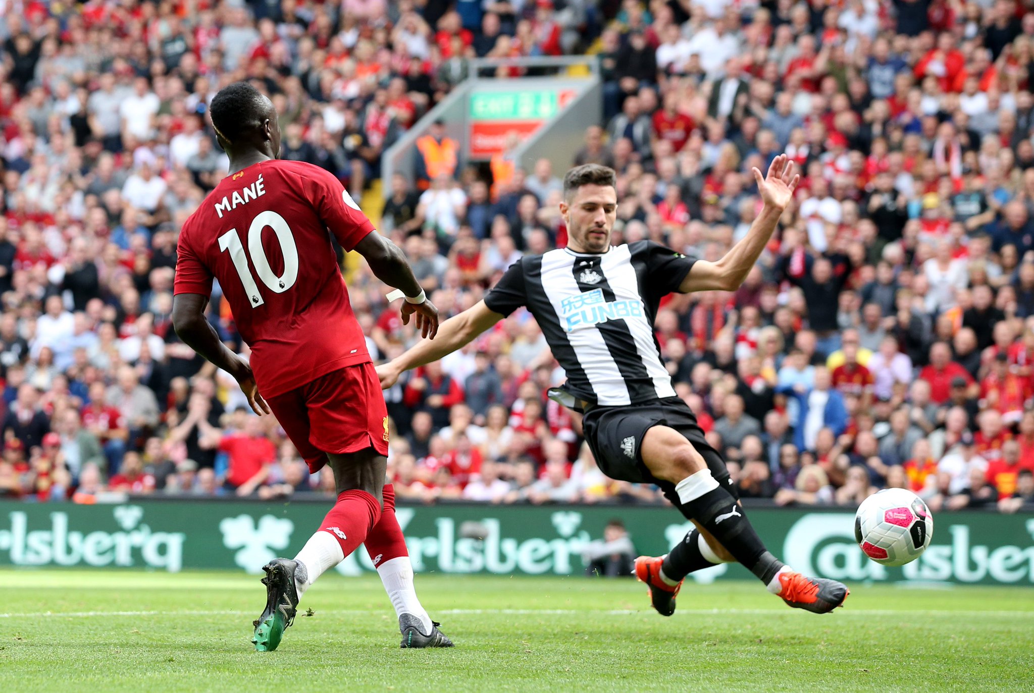 激烈的英超 激烈的英超